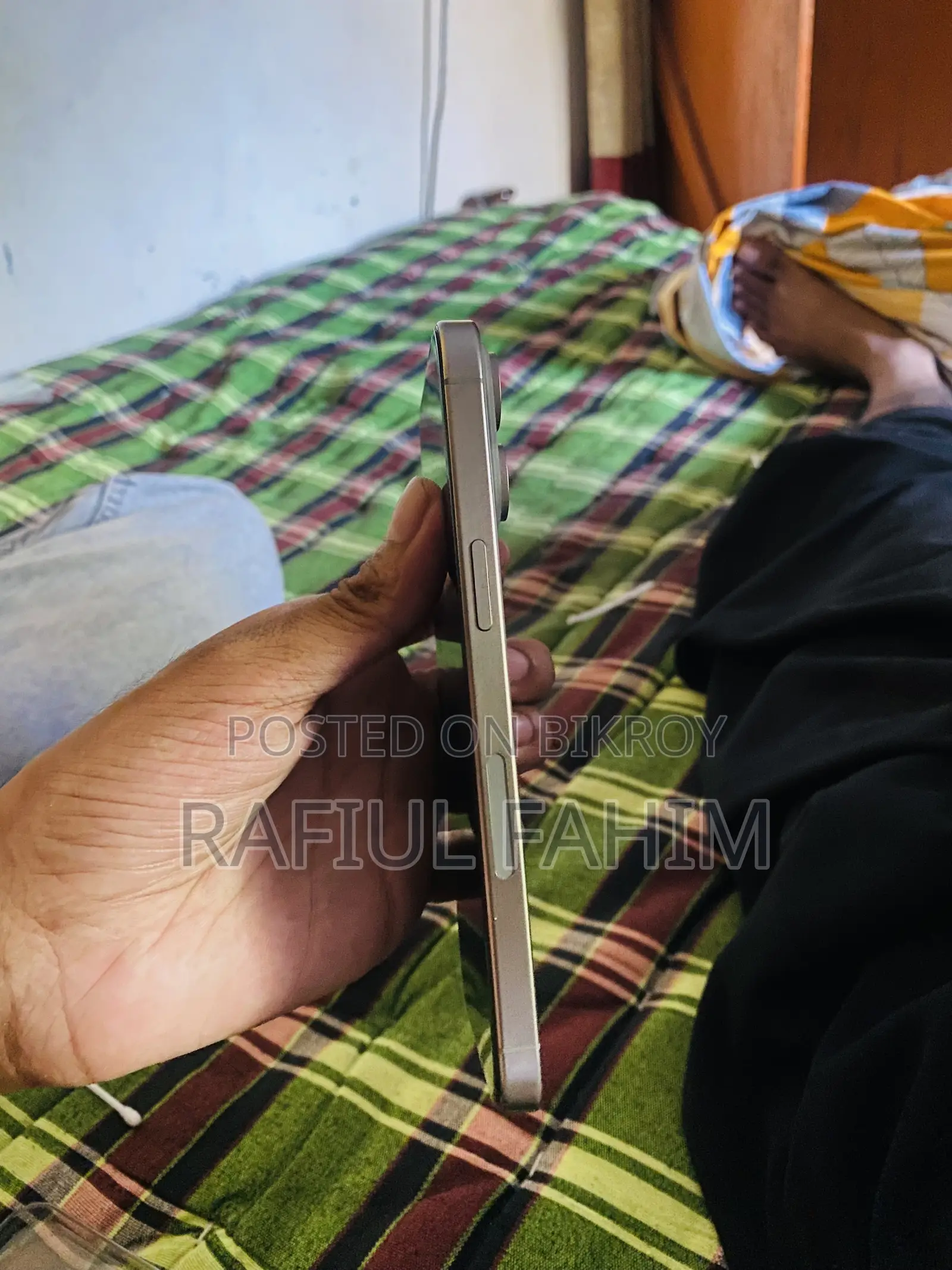 অ্যাপল আইফোন ১৫ প্রো ম্যাক্স ২৫৬ জিবি সিলভার