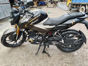 Hero Xtreme 160R 4V 2025 Brown