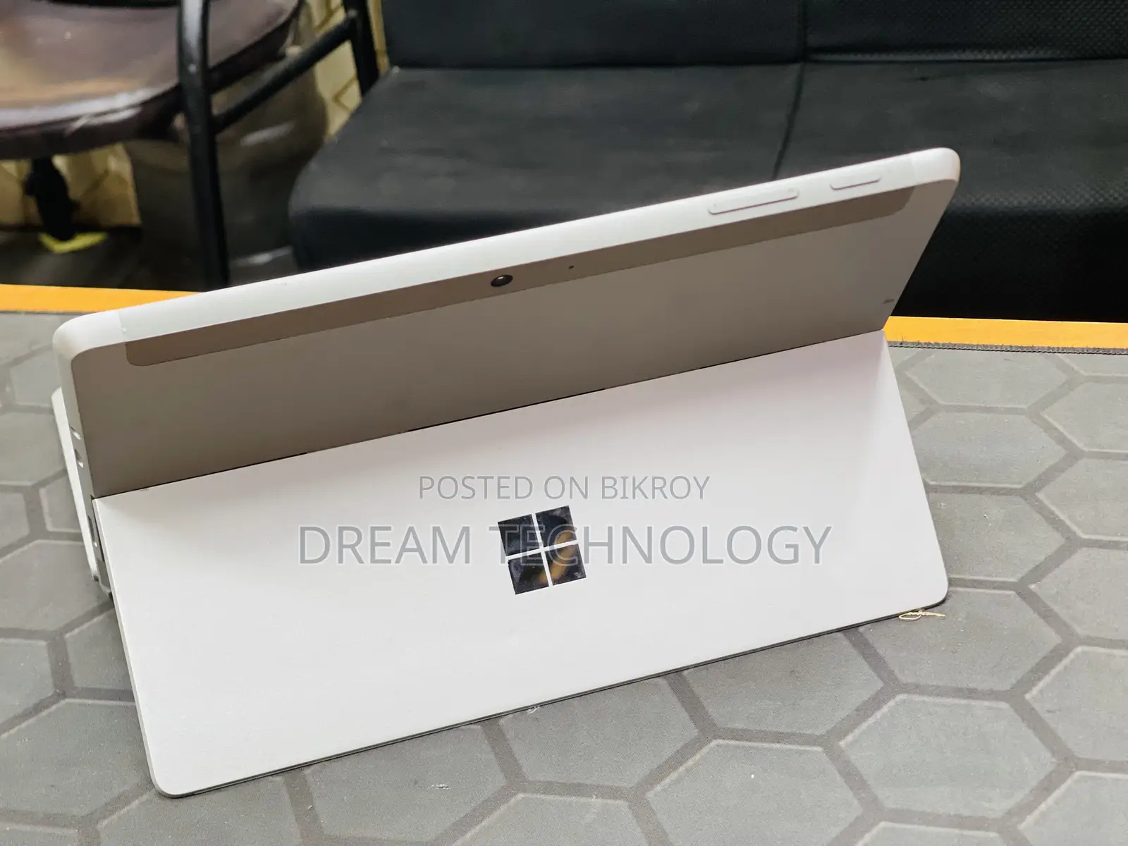 Laptop Microsoft Surface Go 2 16GB Intel Pentium SSD 128GB