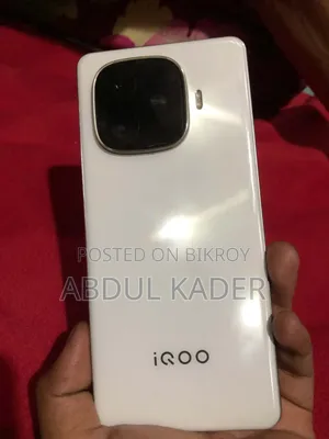 আইকিউওও জেড৯ ২৫৬ জিবি সাদা