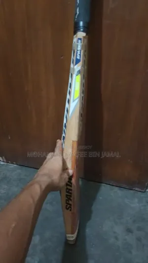 স্পার্টান কাশ্মীরি উইলো প্রিমিয়াম ব্যাট