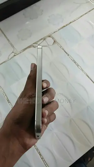 Samsung Galaxy S24 128 GB Gold
