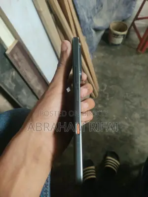 ইনফিনিক্স হট ৭০ ১২৮ জিবি ব্লু