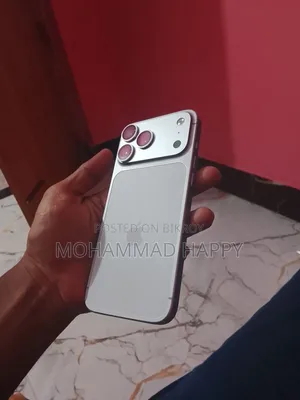 অ্যাপল আইফোন ১৭ প্রো ম্যাক্স ২৫৬ জিবি হোয়াইট