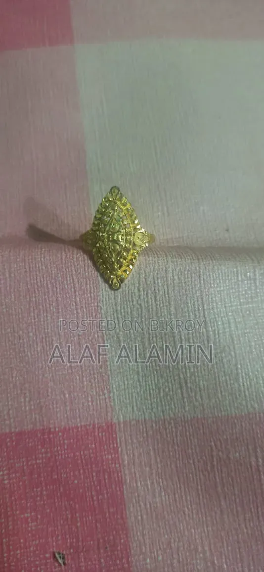 স্বর্ণের আংটি