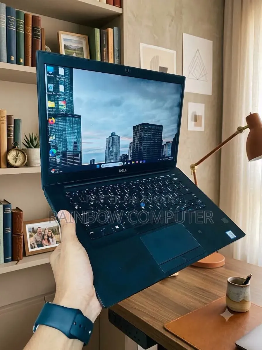 ল্যাপটপ ডেল ল্যাটিটিউড ৭৪৯০ 8GB ইন্টেল কোর আই৭ SSD 256GB