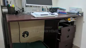 Large Office/Computer Desk