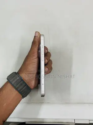 অ্যাপল আইফোন ১৩ ১২৮ জিবি সাদা