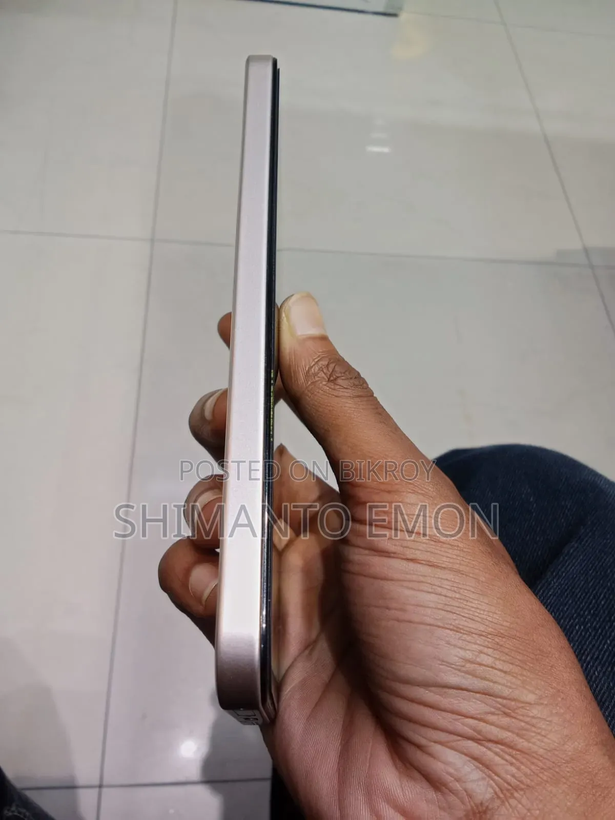 Realme 15T 256 GB Silver