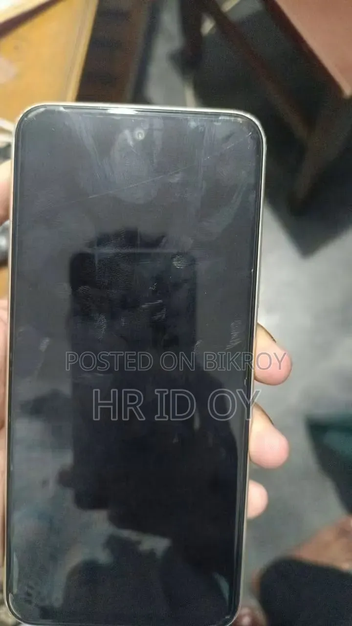 Helio 45 128 GB Green