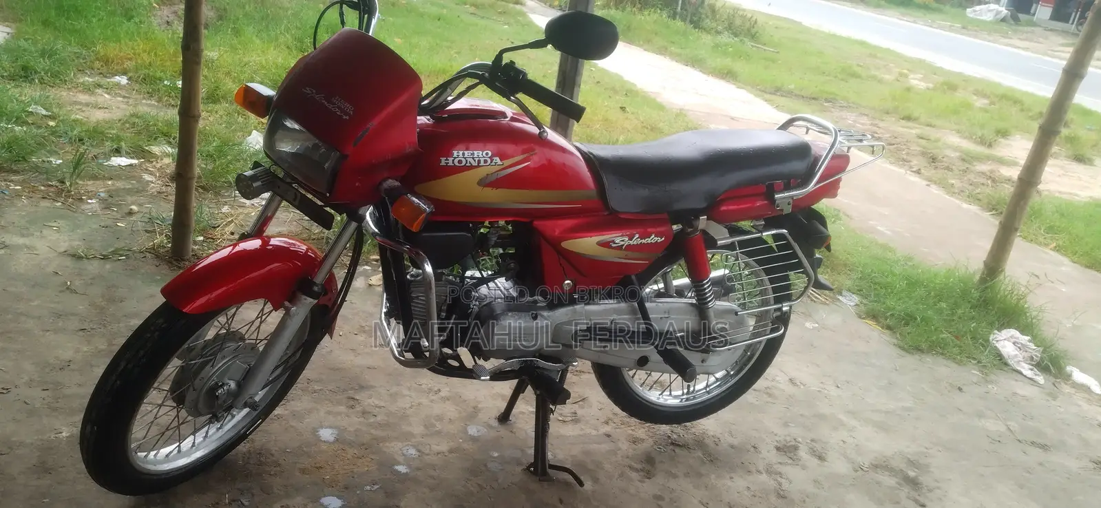 হিরো স্প্লেন্ডার প্লাস ২০০৪ রেড