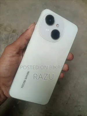 Tecno Spark Go 2 64 GB Silver