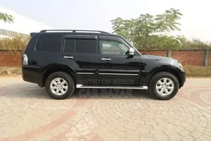 Mitsubishi Pajero V90 3.0 V6 GLS/GLX 2018 Black
