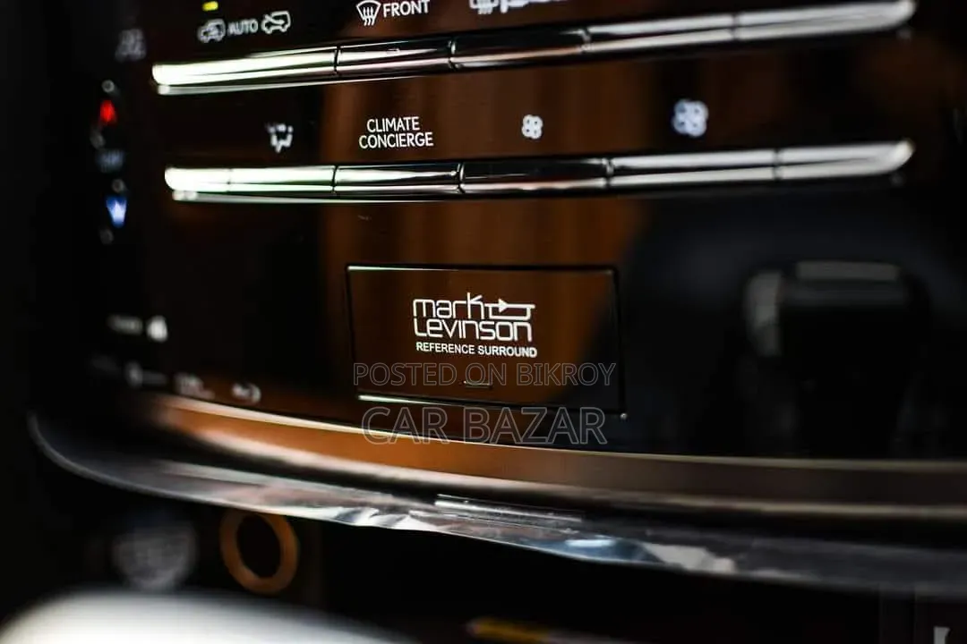 Lexus LX 570 AWD 2019 Black