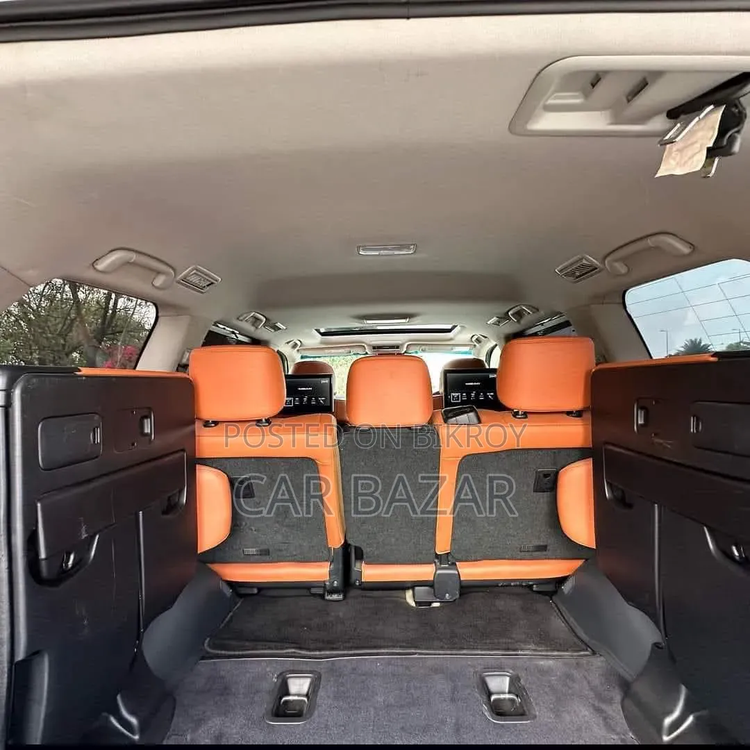 Lexus LX 570 AWD 2019 Black