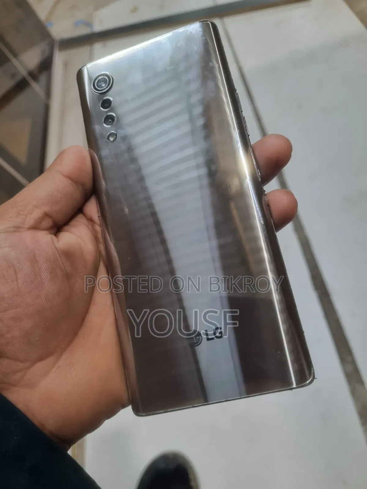 এলজি ভেলভেট ৫জি ১২৮ জিবি সিলভার