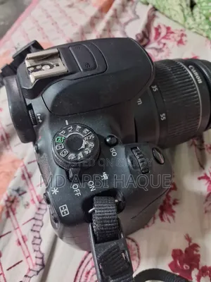 ক্যানন ৭০০ডি