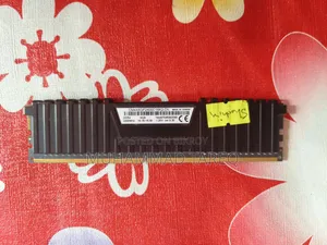 Corsair Vengeance ৮ জিবি ডিডিআর৪ র‍্যাম ২৪০০ মেগাহার্জ