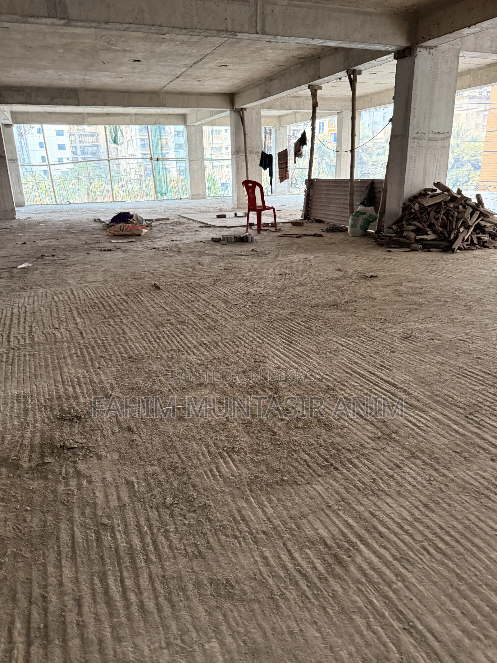 Commercial space for sale in Banasree!