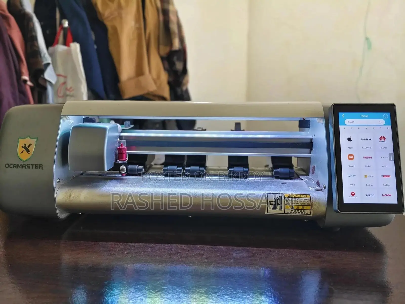 Mobile Sticker Cutting Machine