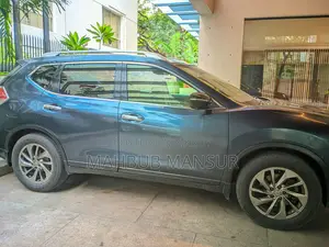 Nissan X-Trail 2.0 Petrol AWD 2016 Blue