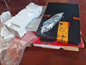 ক্যানন ক্যানোস্ক্যান লিড ৩০০ ফ্ল্যাটবেড স্ক্যানার