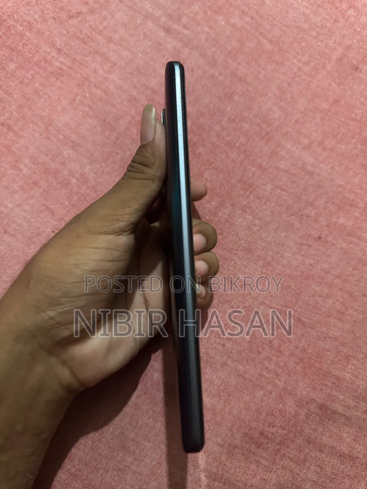আইকিউও ১২৮ জিবি ব্লু