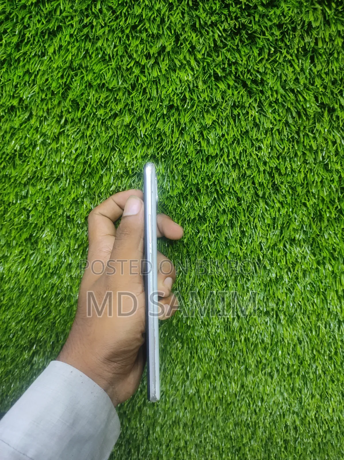 অপ্পো এ১৫এস ৬৪ জিবি হোয়াইট