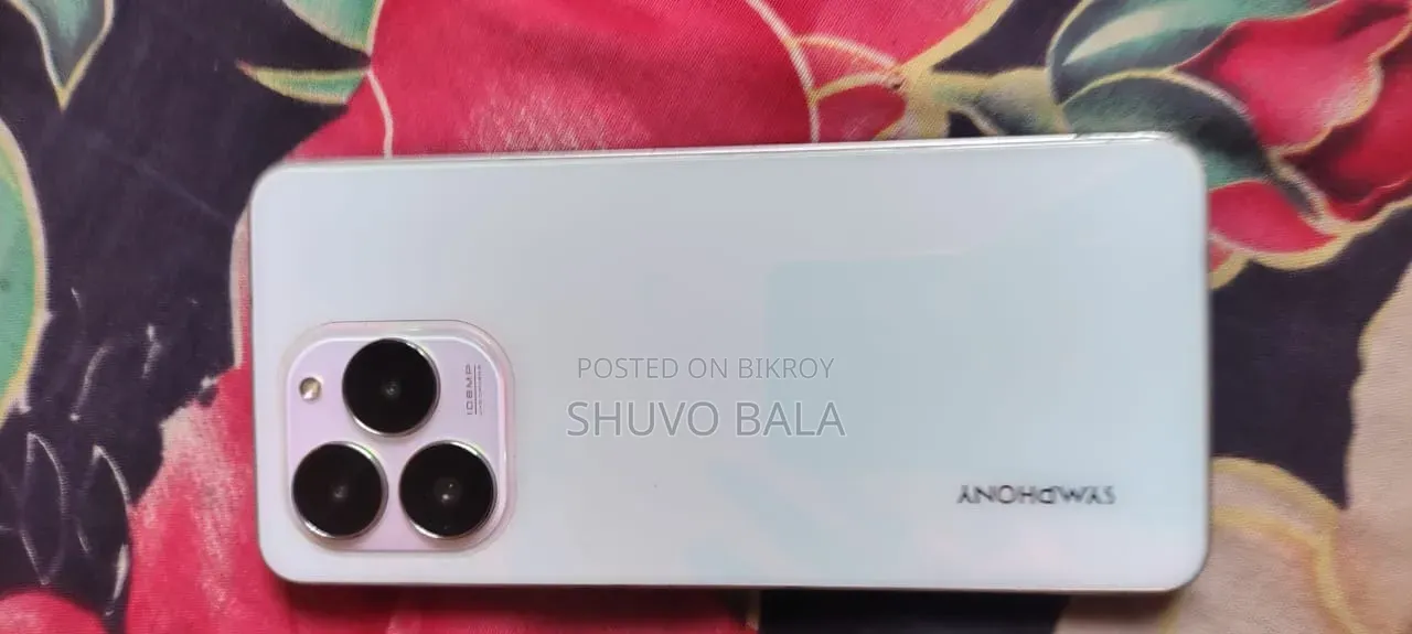 সিম্ফনি ইনোভা ৩০ ১২৮ জিবি হোয়াইট
