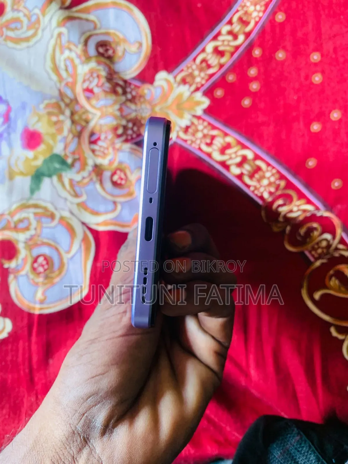 নতুন Realme C85 Pro 128 GB পার্পল