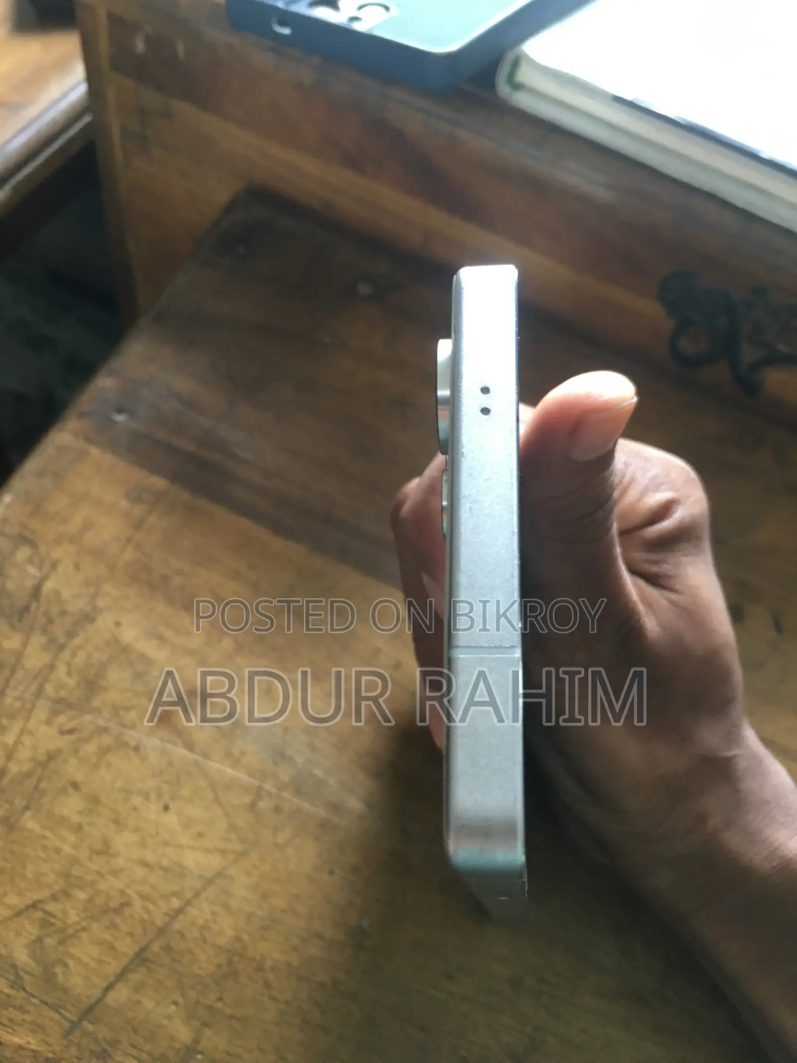 ডাবলিউ অ্যান্ড ও এক্স২৫ আল্ট্রা ৬৪ জিবি সাদা