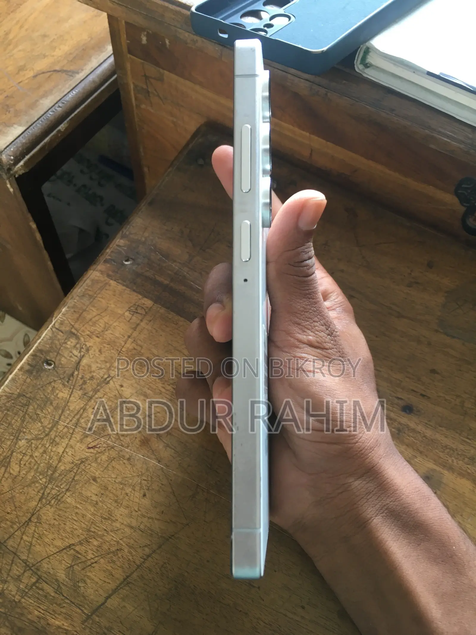 ডাবলিউ অ্যান্ড ও এক্স২৫ আল্ট্রা ৬৪ জিবি সাদা