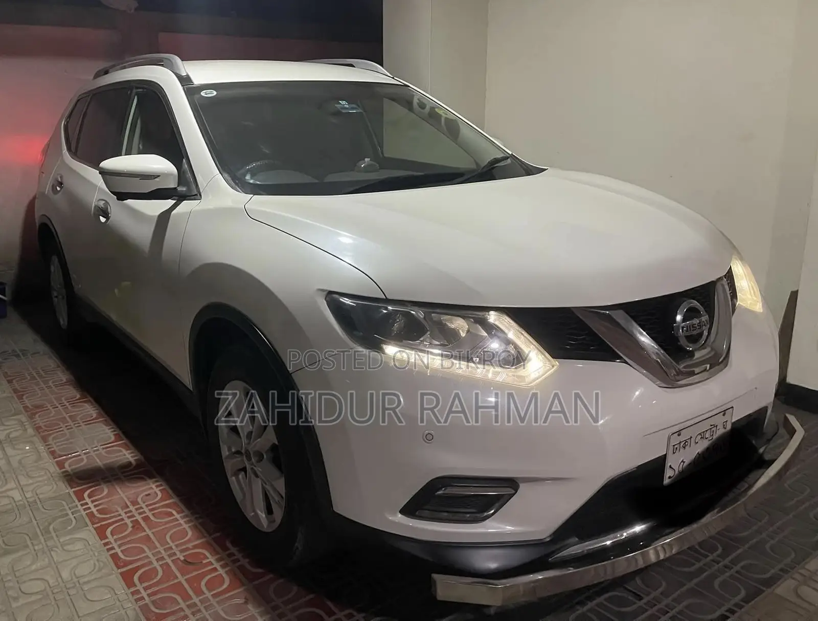 Nissan X-Trail 2.0 Petrol Four-Wheel Drive 2014 Pearl