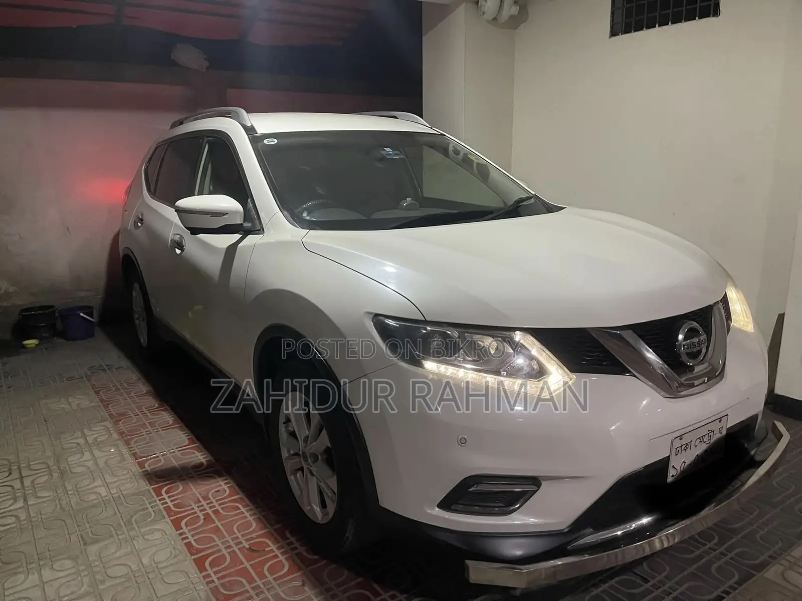 Nissan X-Trail 2.0 Petrol Four-Wheel Drive 2014 Pearl