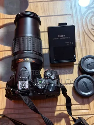 DSLR Camera