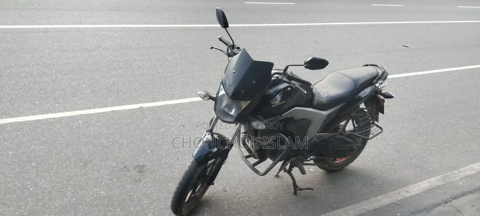 হোন্ডা সিবি ২০১৭ ব্ল্যাক