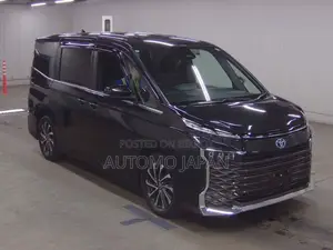 Toyota Voxy Hybrid S-Z 2-Wheel Drive 7-Seater 2022 Black