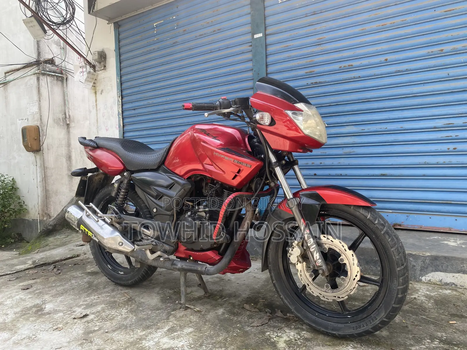 টিভিএস আপাচে আরটিআর ১৬০ টুভি ২০১১ লাল