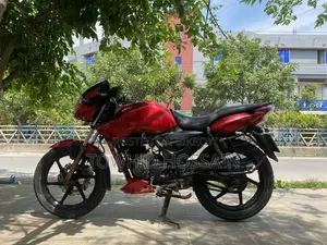 টিভিএস আপাচে আরটিআর ১৬০ টুভি ২০১১ লাল