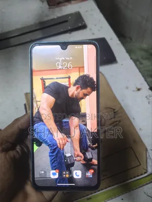 ভিভো ভি২৫ ২৫৬ জিবি
