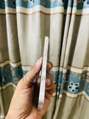অ্যাপল আইফোন ১৩ ১২৮ জিবি হোয়াইট