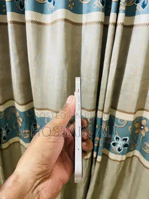 অ্যাপল আইফোন ১৩ ১২৮ জিবি হোয়াইট