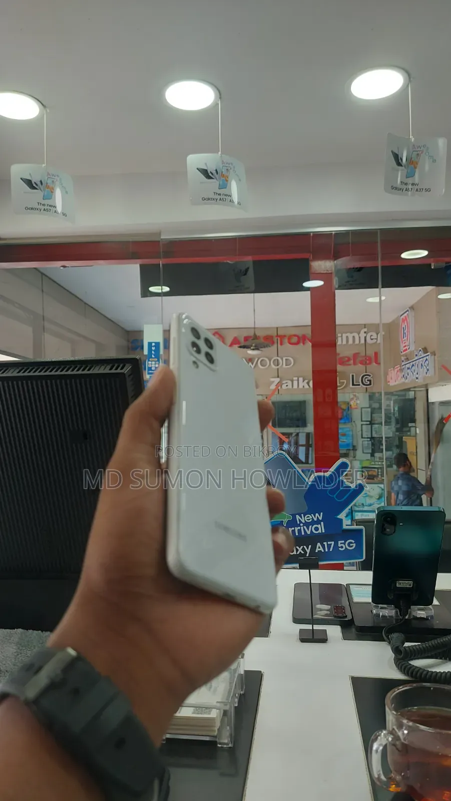 স্যামসাং গ্যালাক্সি এ২২ ১২৮ জিবি হোয়াইট