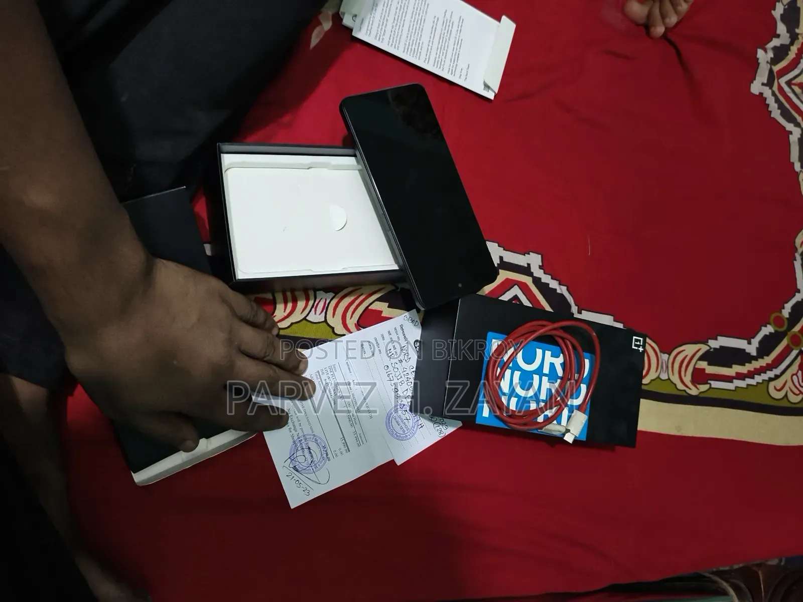 ওয়ানপ্লাস নর্ড সিই ৩ লাইট ৫জি ১২৮ জিবি ব্ল্যাক