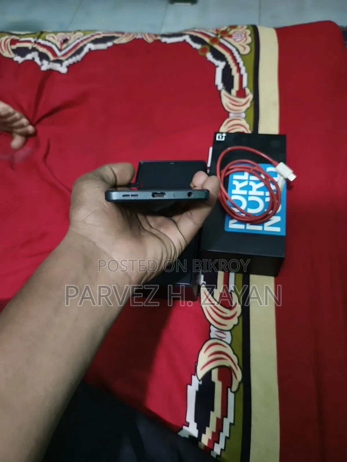 ওয়ানপ্লাস নর্ড সিই ৩ লাইট ৫জি ১২৮ জিবি ব্ল্যাক