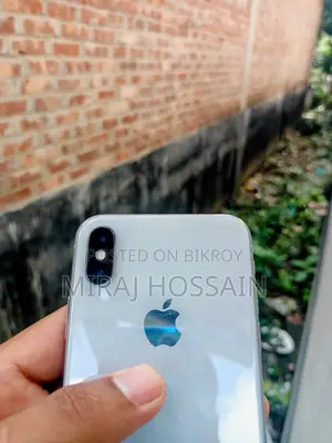 Apple iPhone X 64 GB White