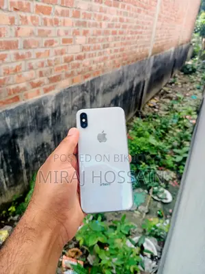 Apple iPhone X 64 GB White