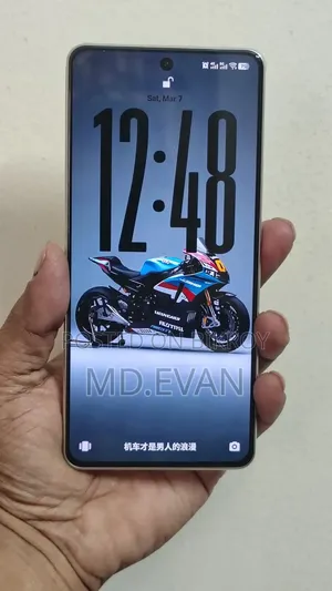 iQOO 256 GB White