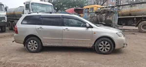 Toyota Corolla Fielder 2005 Gold