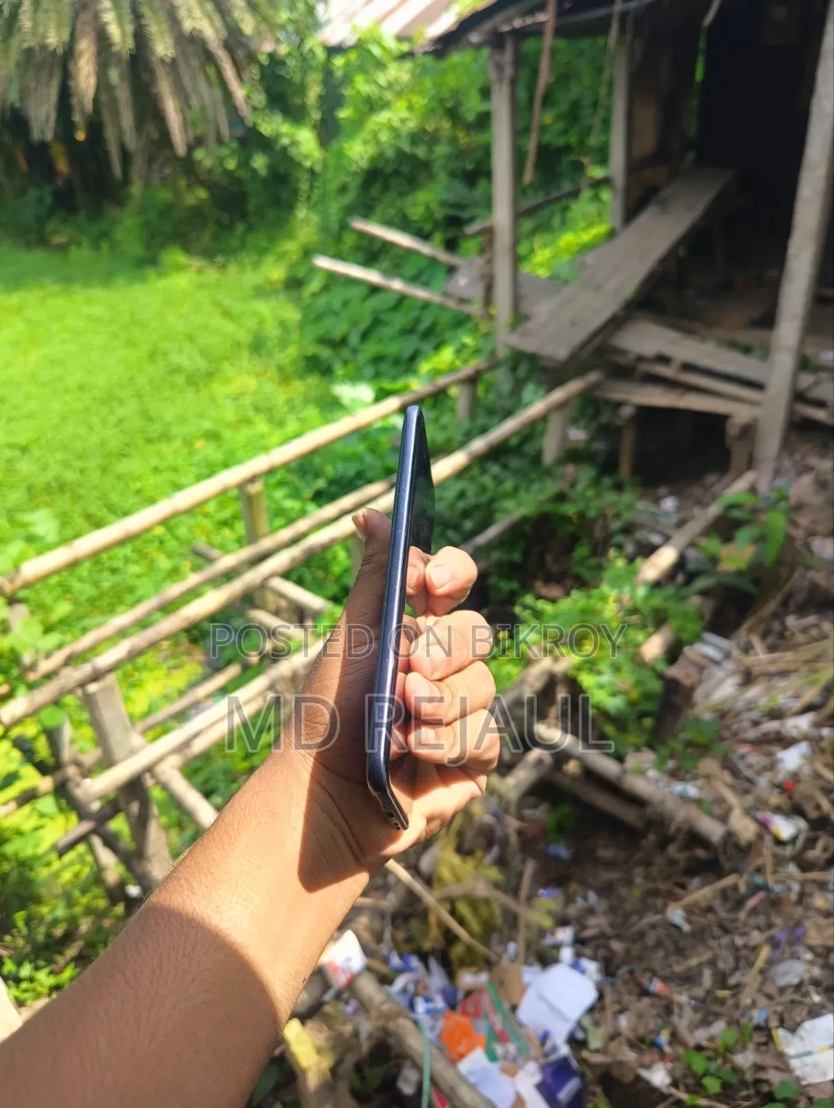 মোটোরোলা এজ ৭০ ফিউশন ২৫৬ জিবি